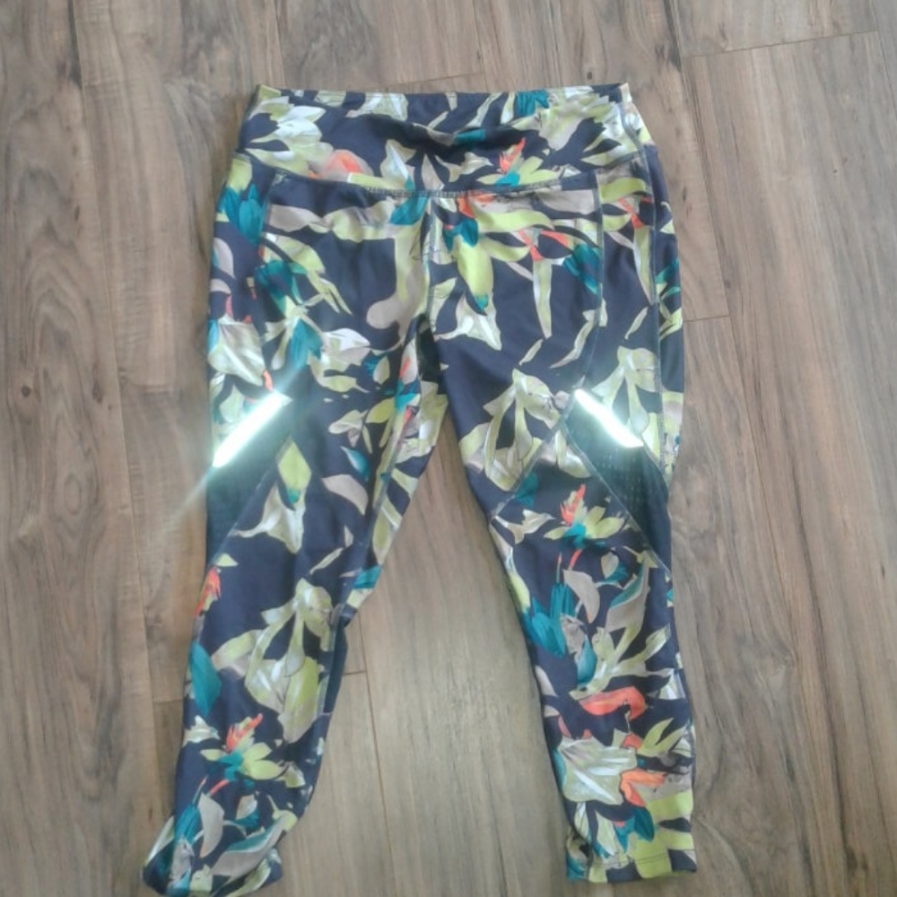 Tropical Floral Croppped Workout Yoga Gym Tights